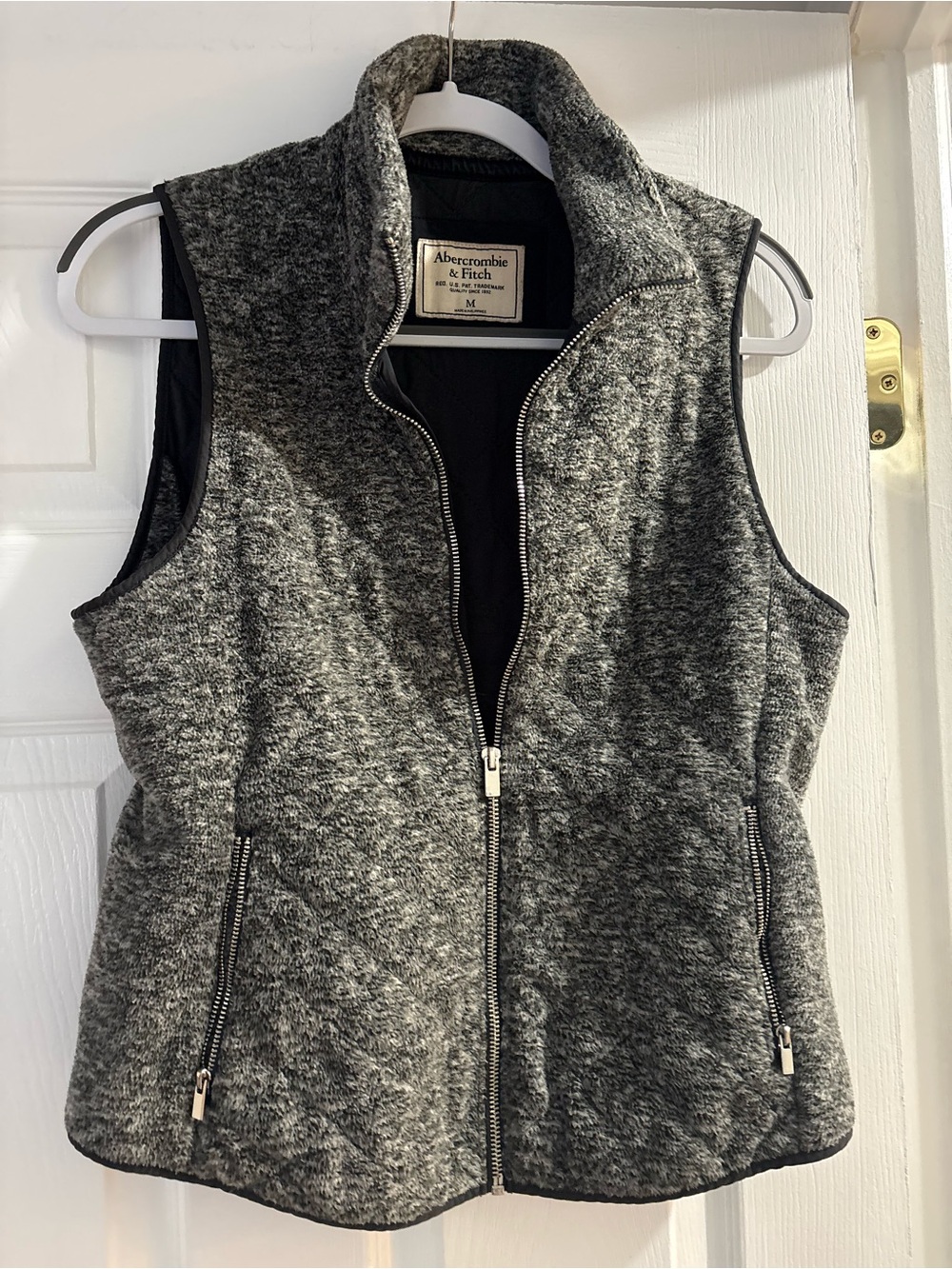Abercrombie & Fitch Gray Quilted Zip Vest